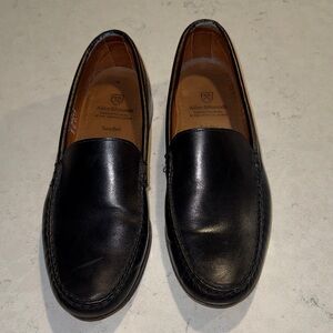 Allen Edmonds Sanibel Black Leather Slip-Ons
11 1/2 men’s